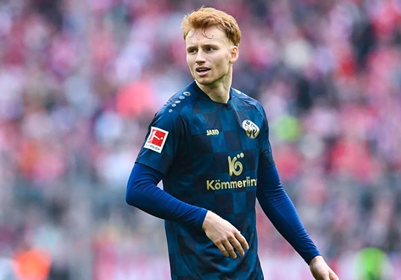 โวล์ฟสบวร์กเปิดศึกไมนซ์สอย ฟาน เดน เบิร์ก